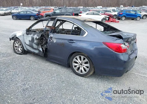 2017 Subaru Legacy 2.5I Premium z USA, uszkodzony, nr VIN 4S3BNAC68H3044970